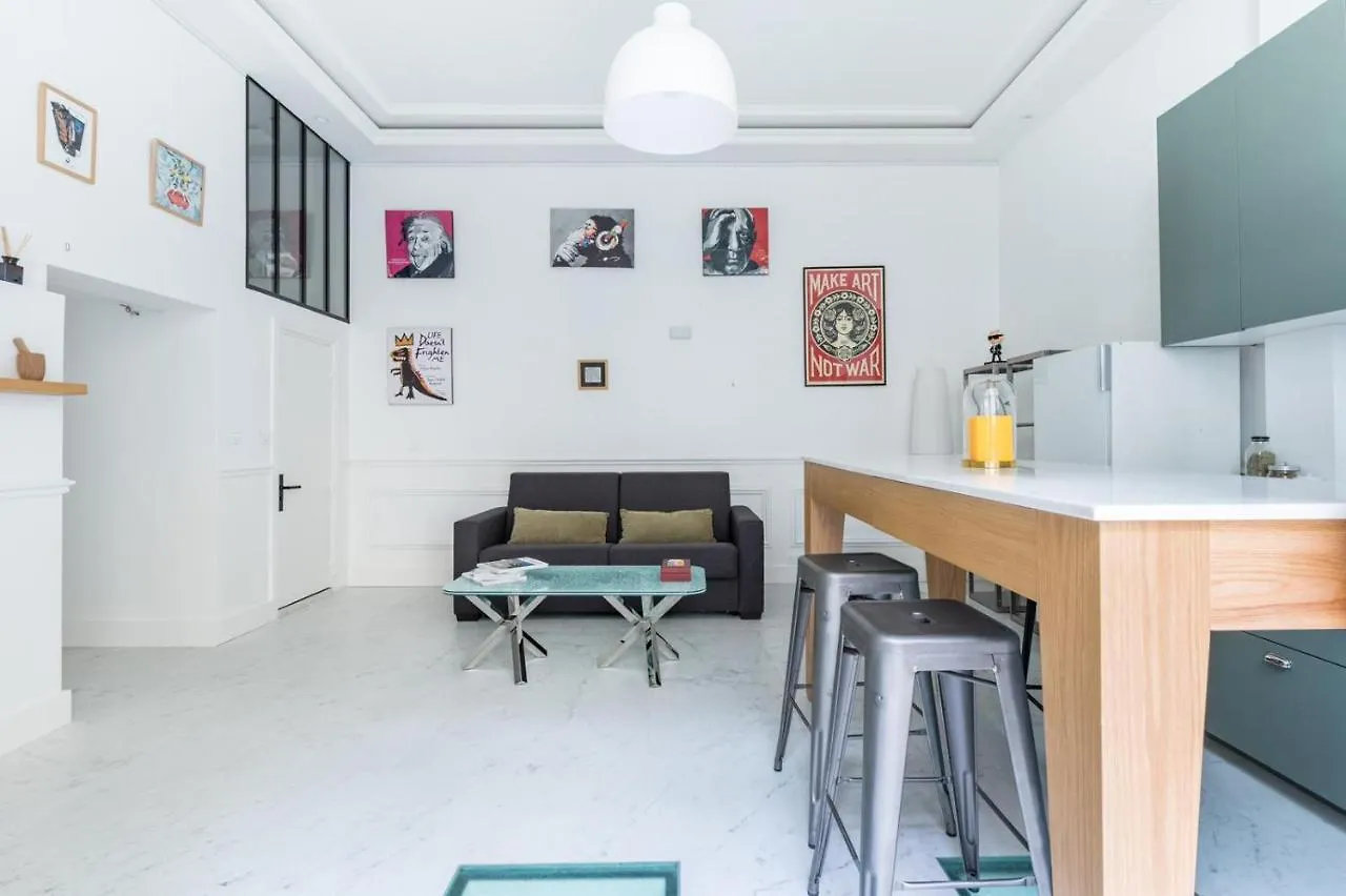 Hsh Champs Elysees Georges V Lincoln Apartment Paris 0*,  France